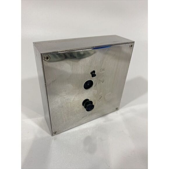 Restoration Hardware Desk Clock Chrome Discontinued Parts Or Repair - Picture 4 of 7